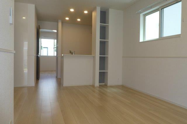 バーミィ・イツキBの居間・リビング