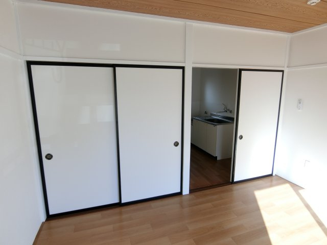 カクサン第1コーポの洋室