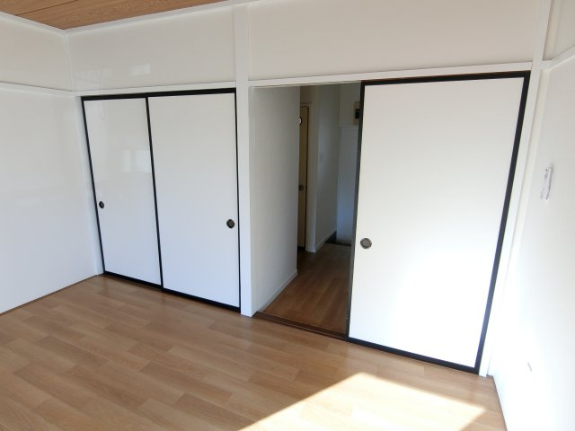 カクサン第1コーポの洋室