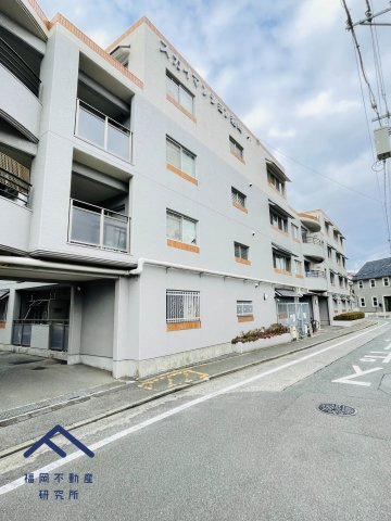 スカイマンション箱崎C棟の周辺