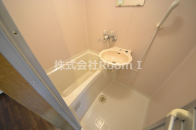 【浴室】 | きのくにレジデンス | きれいなお風呂です