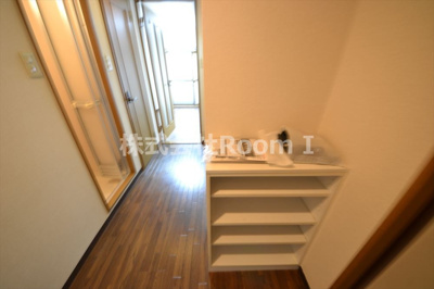 【玄関】 | きのくにレジデンス | 明るい玄関です