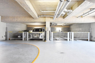 【駐車場】 | 駐車場
