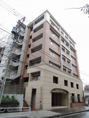 【外観】 | クレッセント横濱ベイシス | 総戸数５７戸、平成１５年６月築、管理人は日勤勤務につき管理体制良好です♪
