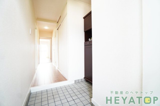 【玄関】 | シューズボックス付き玄関