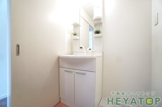 【洗面所】 | 便利なシャワー付き洗面化粧台（雑貨は付きません）