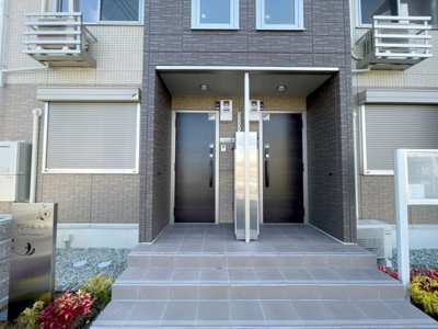 【エントランス】 | クレール八川