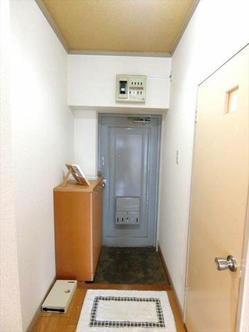 サンコーポ国分の玄関