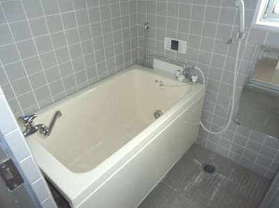 【浴室】 | サルヴァトーレ小森野 | ※掲載写真は同物件別号室の参考写真です。実際のお部屋とは間取り・設備・内装等が異なる場合があり、現況を優先とします。