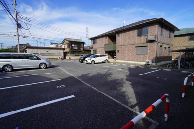 【駐車場】 | ピュア輝