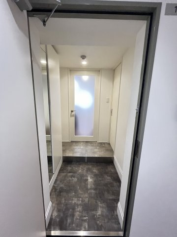 中山手ミオ壱番館の玄関