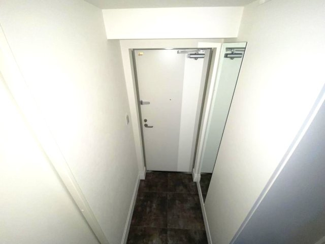 中山手ミオ壱番館の玄関