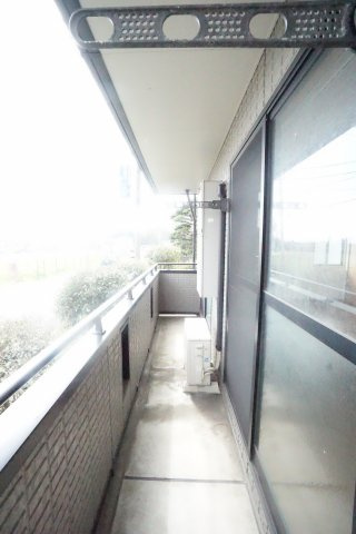 【バルコニー】 | IS・若葉 B | ※同物件・反転タイプの写真です。