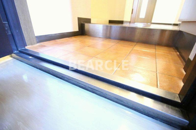 【玄関】 | シャトールミエール