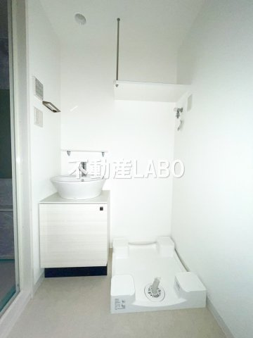 エスリードレジデンス大阪弁天町の洗面所