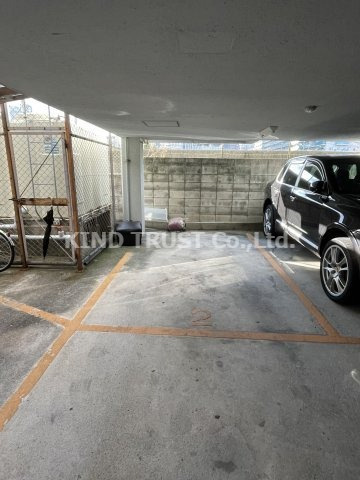 シャンブル淀の駐車場|駐車場完備です