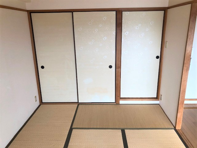 リメインズKハイツの和室