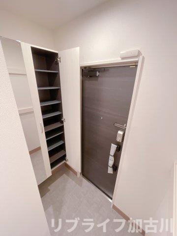 加古川市平岡町新在家のアパートの玄関|101号室参照