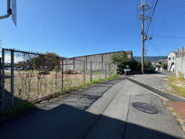 御所市栄町　土地の前面道路含む現地写真|前面道路
