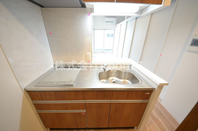 【キッチン】 | セレニテ堺筋本町プリエ | キッチンでお料理をお楽しみください