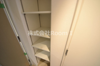 【収納】 | セレニテ堺筋本町プリエ | ちょっとした収納スペースも充実しています