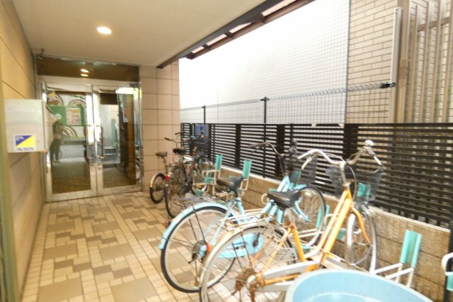 【エントランス】 | 長居大発マンション