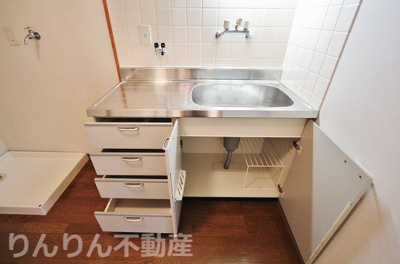 【キッチン】 | パールメゾンII | キッチンです