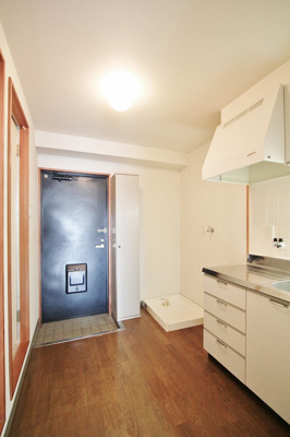 【居間・リビング】 | パールメゾンII | 居間です