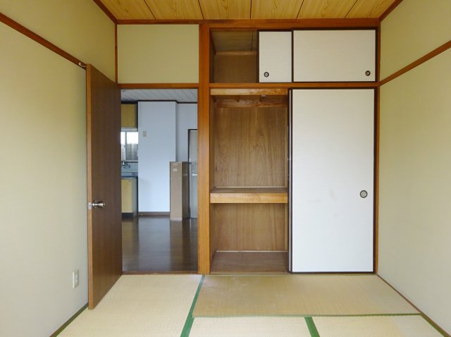サンハイツの和室