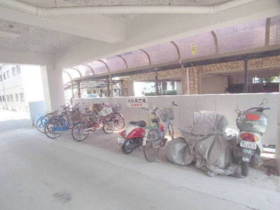 【その他共用部分】 | ロイヤルコーポ西明石 | 駐輪場