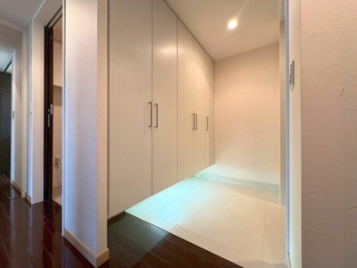 【玄関】 | サンメゾン新千里北町ELDO