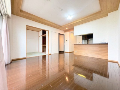 【居間・リビング】 | サンメゾン新千里北町ELDO