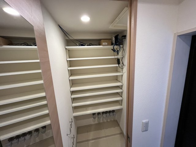 ローレルアイ上前津｜名古屋市の賃貸ならMy賃貸の玄関|ローレルアイ上前津