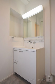 【洗面所】 | ヴレクール　A