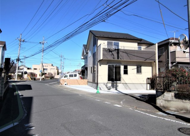 前橋市天川町（全1棟）1号棟の前面道路含む現地写真