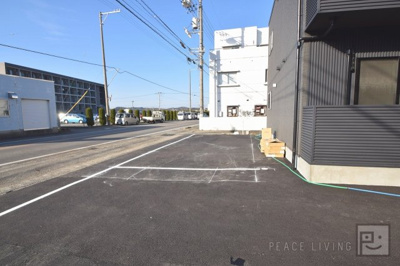 【駐車場】 | ヴレクール　B