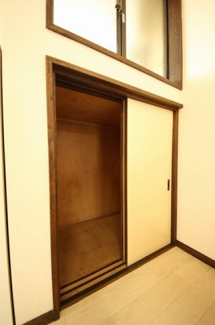 【収納】 | TOYOUKEハイツ | 同施工会社同型タイプの別のお部屋です
