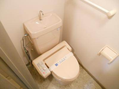 河原町御池竹内ビルディングの内装|ウォシュレット