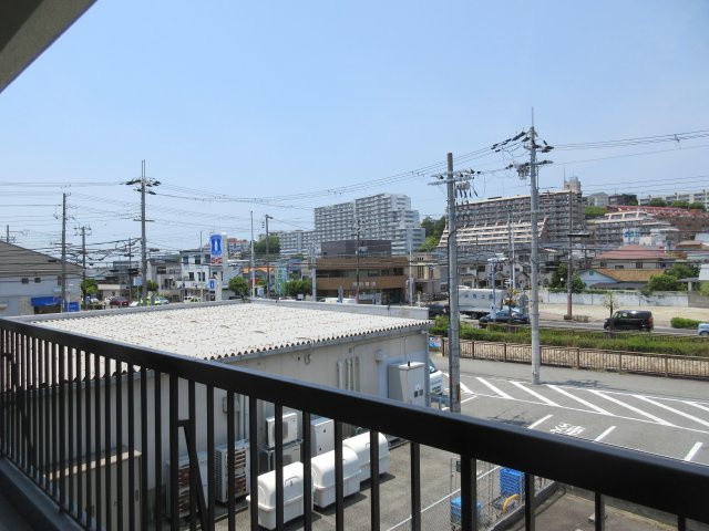 伊勢田マンションの展望