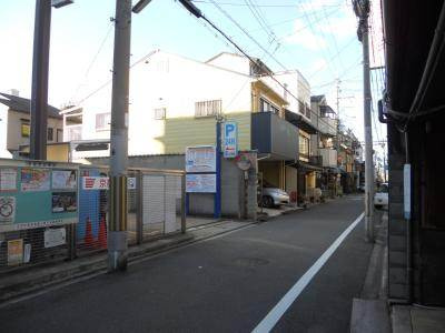 錦プラザの周辺|前面道路