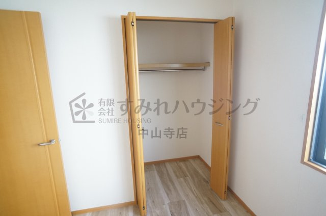 グリーンフォーレスト伊丹　A棟の収納