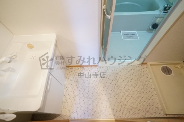グリーンフォーレスト伊丹　A棟の洗面所