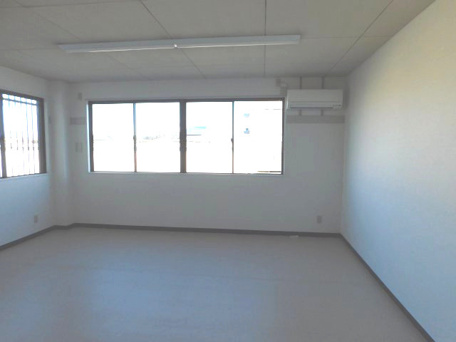 二美ビル丸塚の内装|同間取別の部屋です（2階4号）