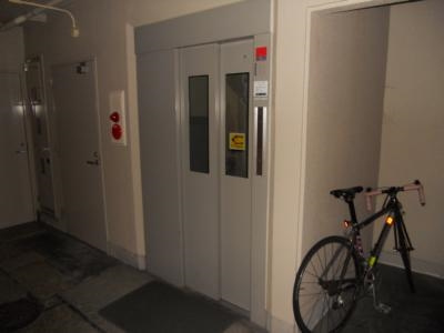 錦プラザのその他|エレベーター