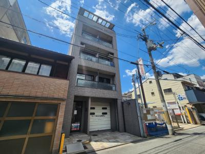 錦プラザの外観