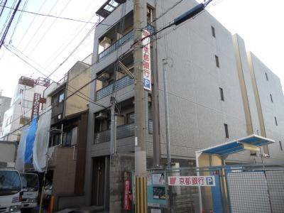 錦プラザの外観