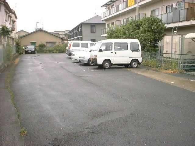善法寺モータープール