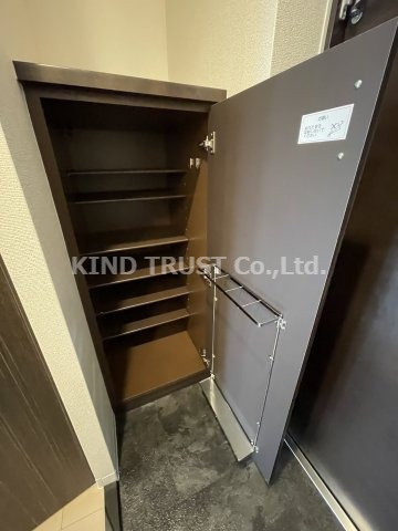 プレミアムコート天神橋の収納|大きなスペースがあり、収納には困りません