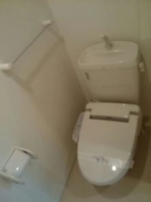 【トイレ】 | ノール・アンソレイエ・SSSS