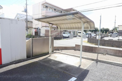 【その他共用部分】 | カーサ・フローラ | 駐輪場